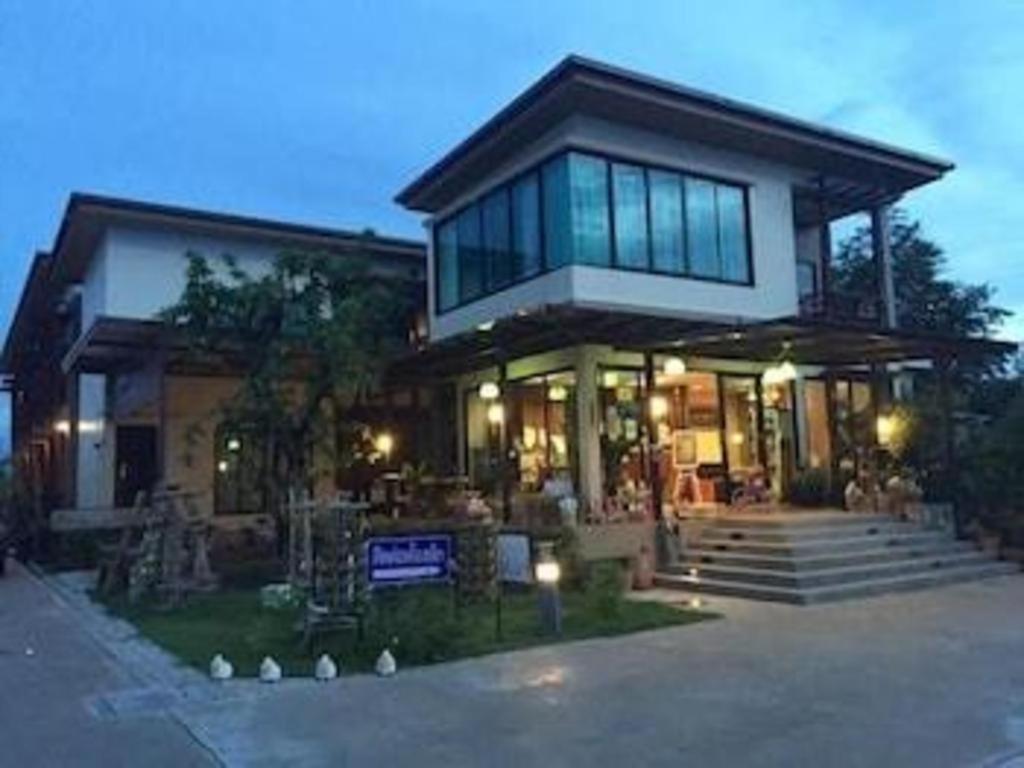 Villa Thiwa Hotel Mukdahan Buitenkant foto